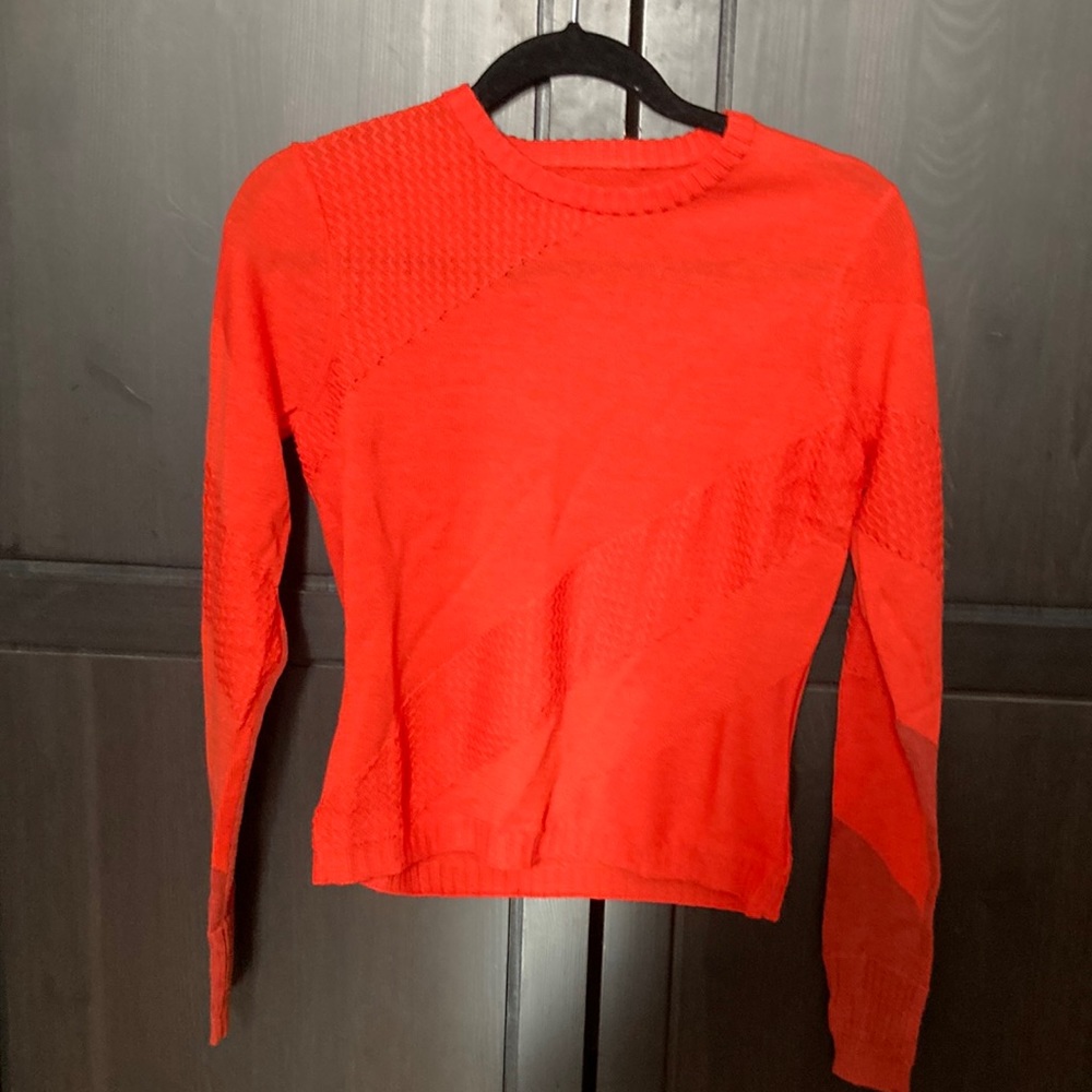 Women’s crew neck sweater